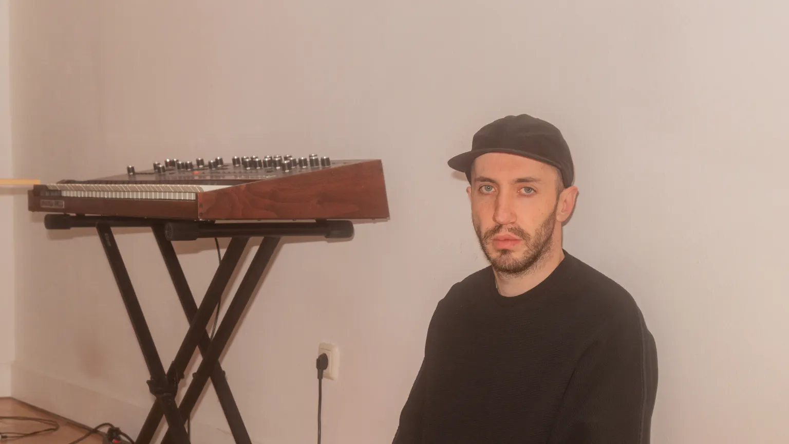 Chinaski - Downtempo / Balearic artist offering music feedback on Echio